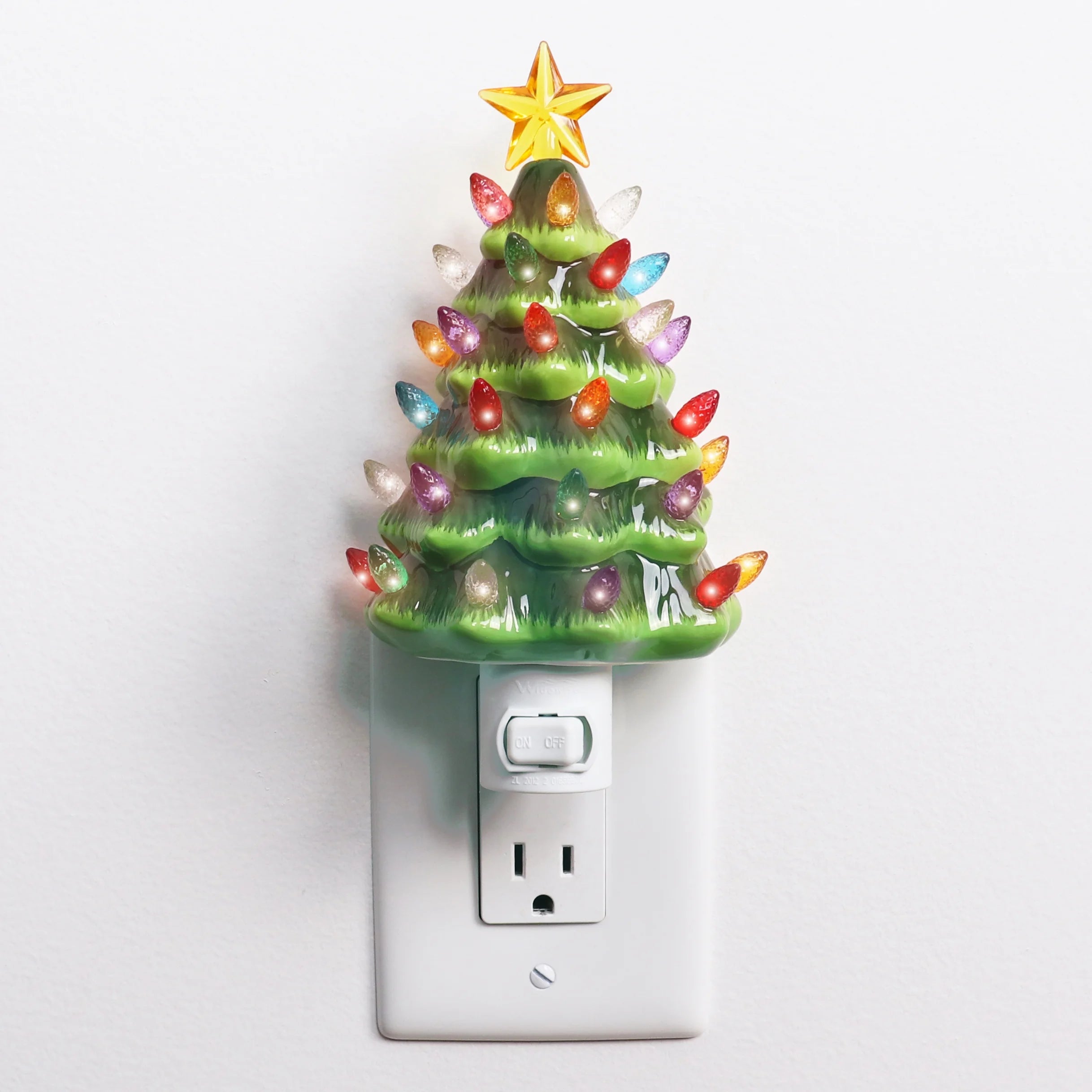 Ceramic Christmas Tree Night Light (Green)