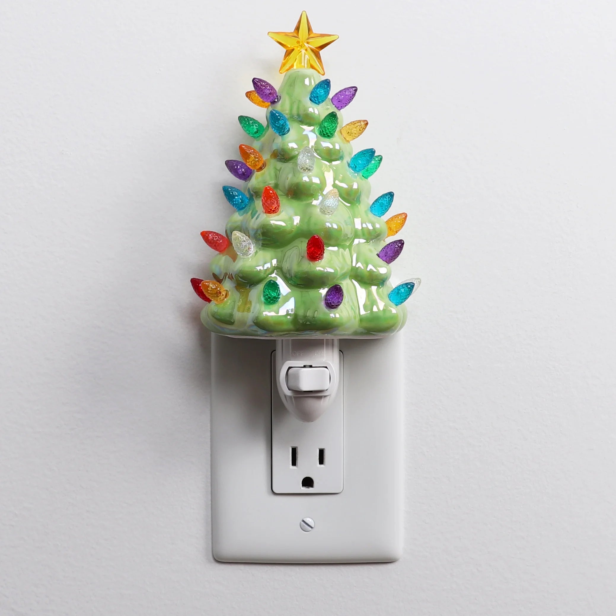 Ceramic Christmas Tree Night Light (Pearl Green)